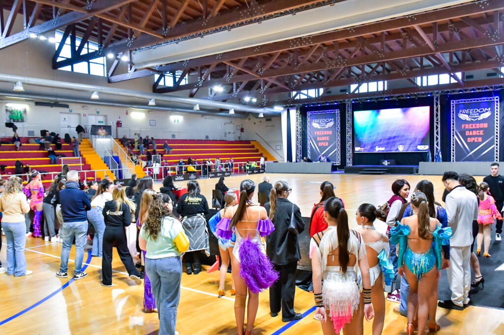 Freedom Dance Open: premiazioni danze caraibiche al Pala Maggiore di Leinì durante la prima tappa Latin Dance League